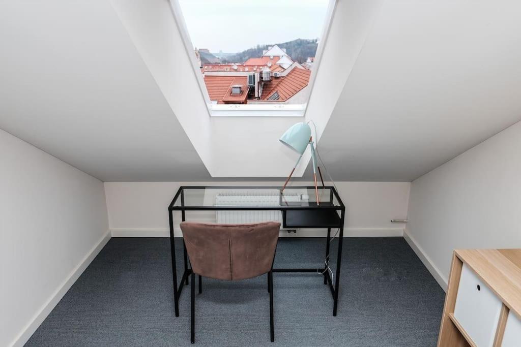 #Stayhere - Spacious Luxury Town Hall 3Bdr Apartment VNO Exterior photo
