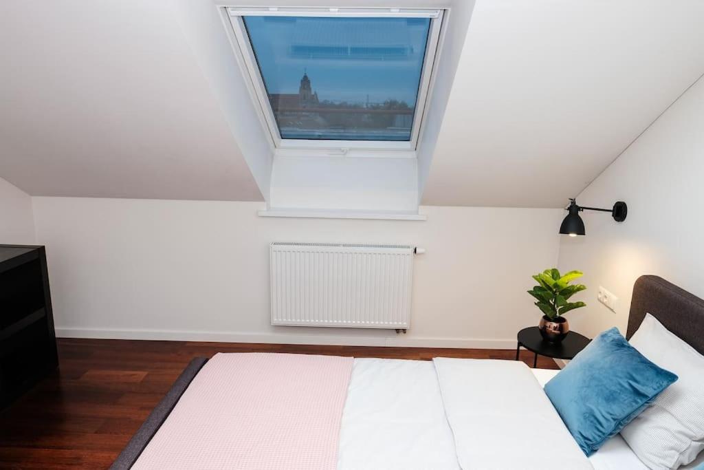#Stayhere - Spacious Luxury Town Hall 3Bdr Apartment VNO Exterior photo